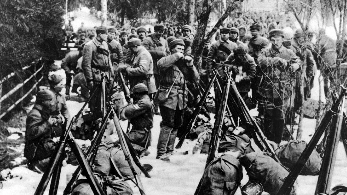 Kun Suomesta tuli Suomi, ensimmäinen osa – Tammikuu 1917: Uppiniskainen kansa