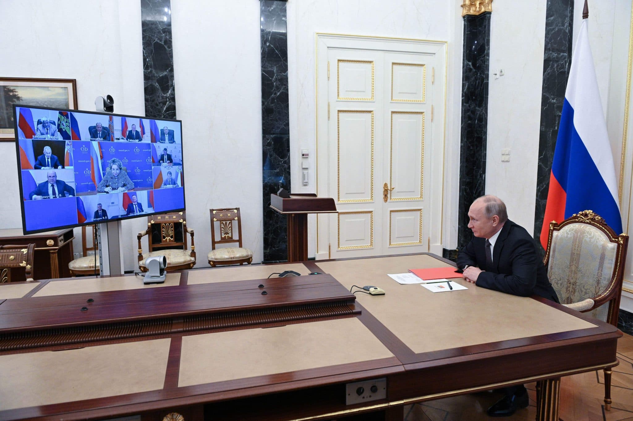 "Kremlin uusi turvastrategia on vainoharhainen paperi" – verkkouutiset.fi - Vimarsana News