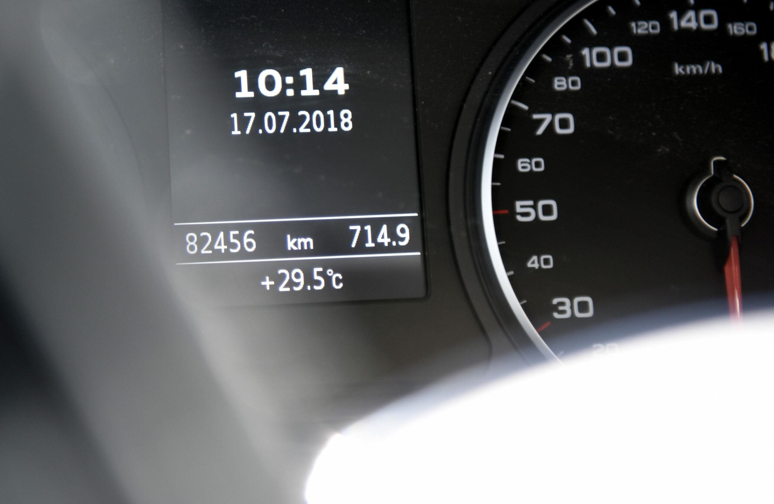Lapsi Kuoli Autoon Poliisilta Varoitus Kuumuudesta Verkkouutiset