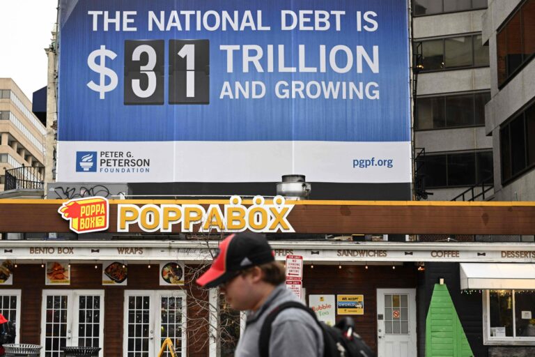 US - POLITICS - ECONOMY - DEBT