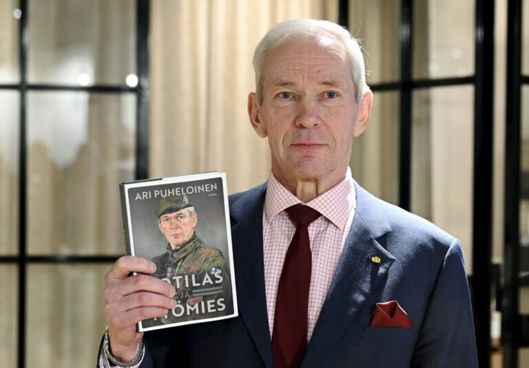 Otava julkistaa Ari Puheloisen kirjan Sotilas ja työmies