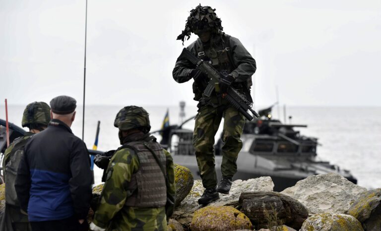 Aurora 17 -sotaharjoitukset