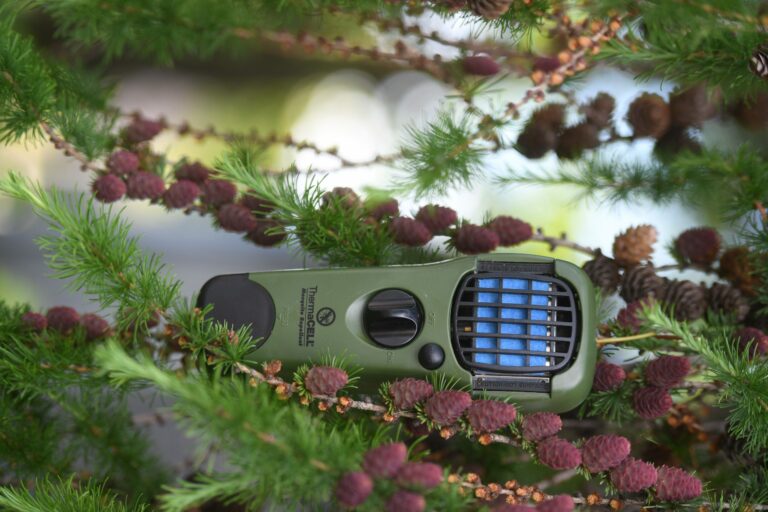 Thermacell-hyttystorjuntalaite