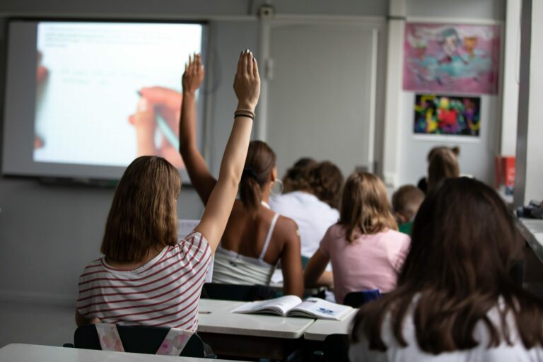 Äidinkieli - peruskoulu