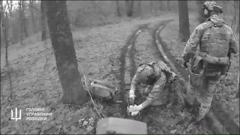 Kuvakaappaus sotilastiedustelun jakamalta videolta.