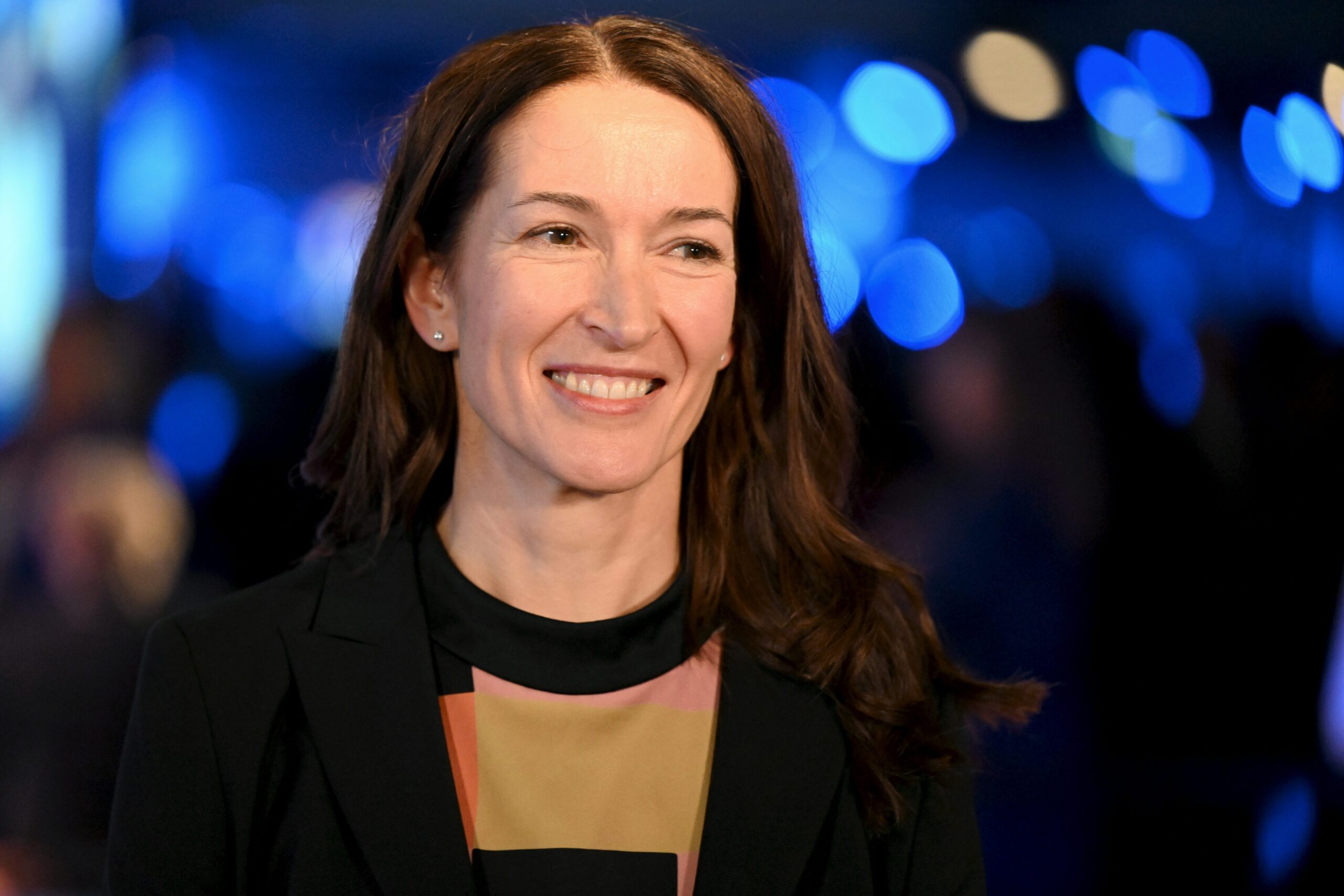 Suzanne Innes-Stubb siirtyy uusiin työtehtäviin - Verkkouutiset