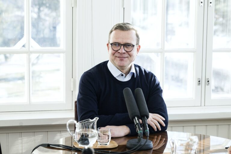 Pääministerin haastattelutunti