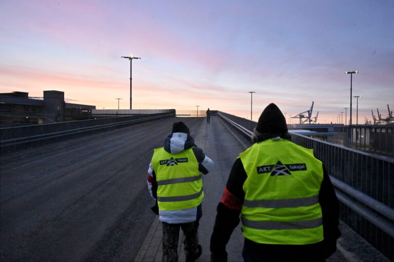 SAK:n liittojen poliittiset lakot