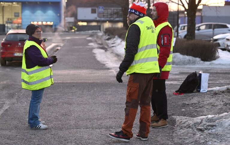 SAK:n liittojen poliittiset lakot