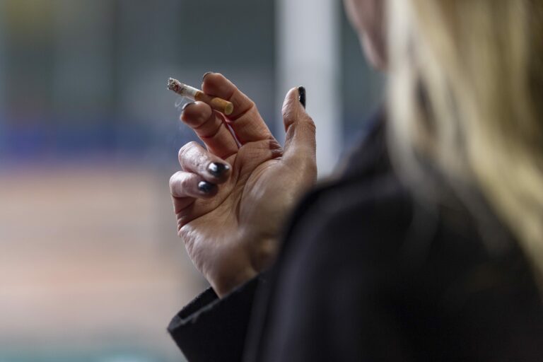 Mentolisavukkeiden myynti loppuu toukokuussa