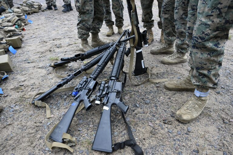 Uudenmaan prikaatin ja Yhdysvaltain merijalkaväen osaston yhteiskoulutus Syndalenissa