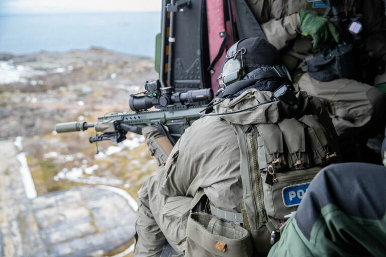 c5599d27-d781-53ea-6143-e2ab6ccdf81c