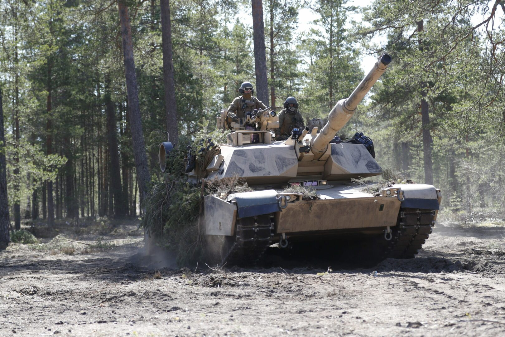 Puola Nosti Sotilasmenonsa Nato maiden K rkeen Verkkouutiset