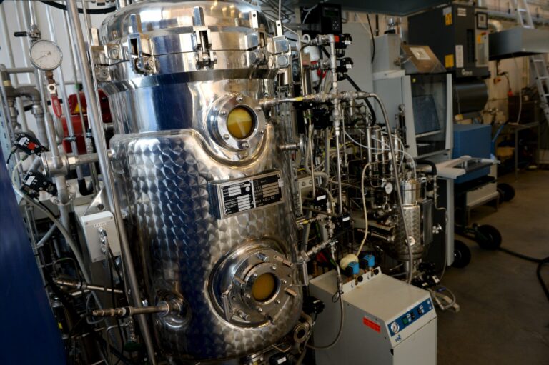 Hiilidioksidiin ja sähköön perustuva proteiinien valmistusmenetelmä