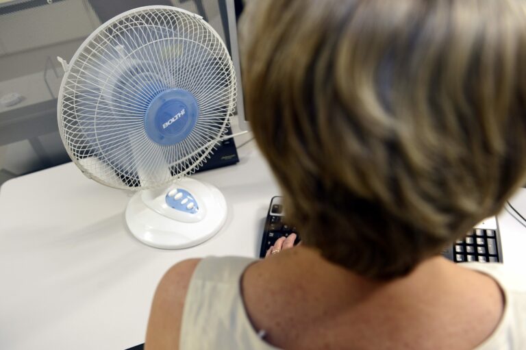 KUVITUSTA STT Helle ja kuumassa työskentely kuormittavat elimistöä monin tavoin 