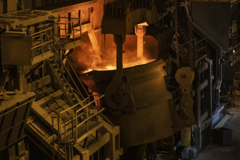 SSAB:n terästehdas Raahessa