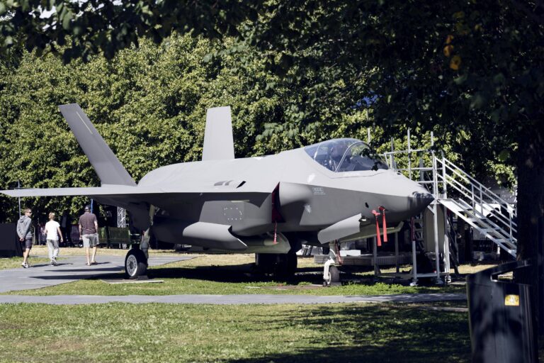 Lockheed Martinin hävittäjäinfo