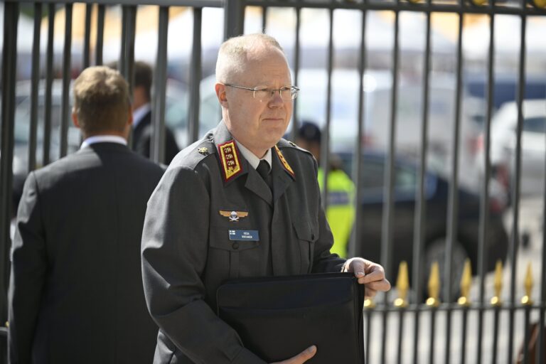 Tasavallan presidentti Alexander Stubb isännöi vuoden 2024 Kultaranta-keskusteluja