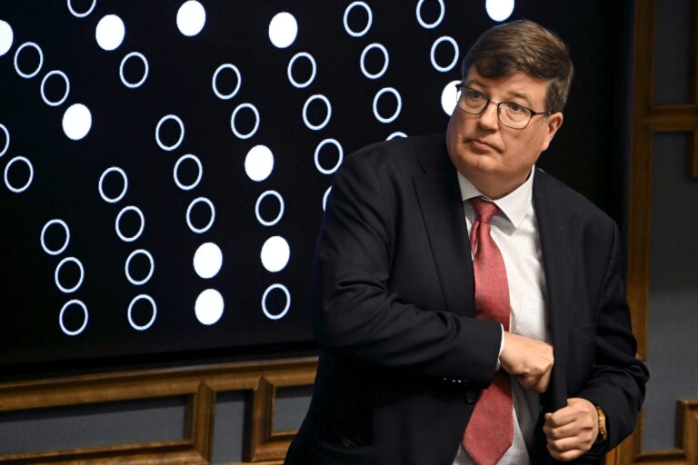 Eduskunnan täysistunto