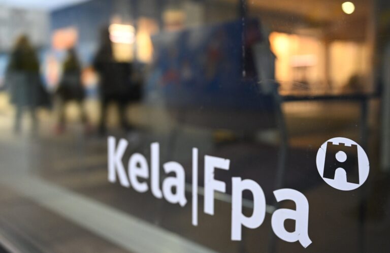 Miten kritisoitua Kela-korvausmallia muutetaan?