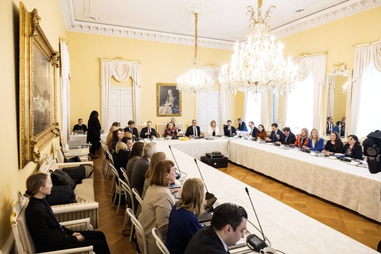 Hallitus kokoontuu kehysriiheen, millaisia kasvutoimia on luvassa?