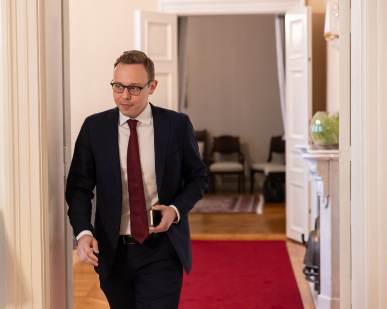 54467186707_1968348f7d_k