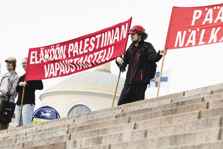 Epäluottamuslause hallitukselle -mielenosoitus Helsingissä