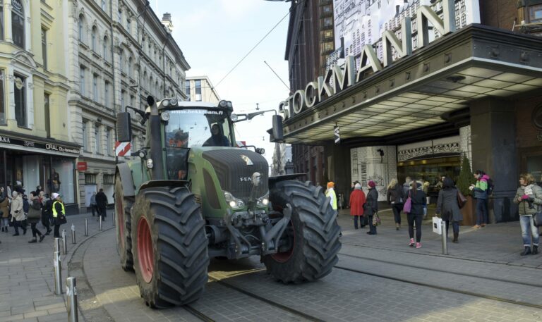 MTK:n traktorimarssi