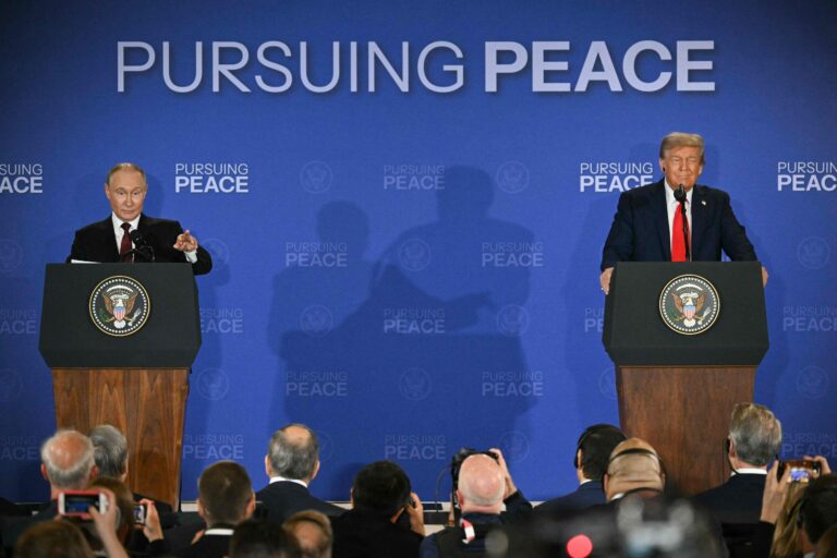 US - UKRAINE - RUSSIA - CONFLICT - SUMMIT - TRUMP - PRESSER