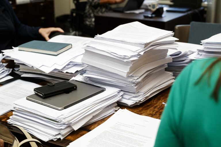 Sosiaali- ja terveysvaliokunta koolla