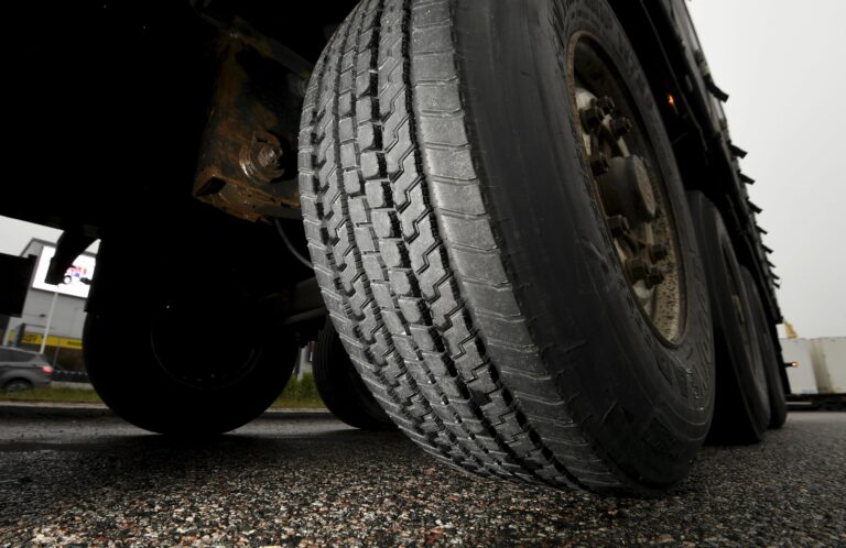 Muuttuuko liikennöitsijöiden arki komission uusilla esityksillä? EU-komissiolta odotetaan heitä koskevia esityksiä