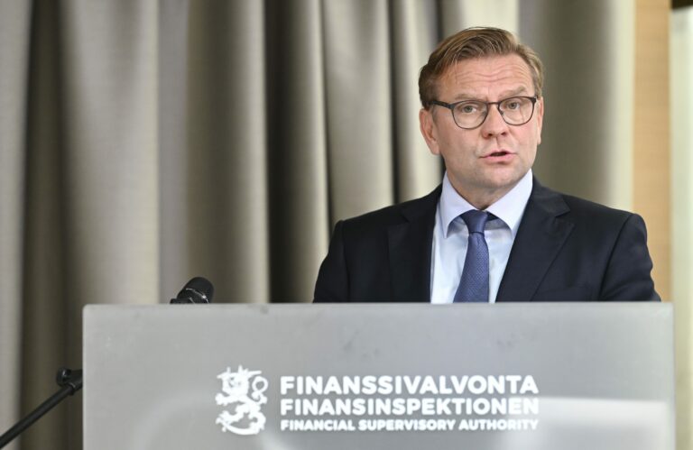 Finanssivalvonnan tilaisuus finanssisektorin tilasta ja riskeistä