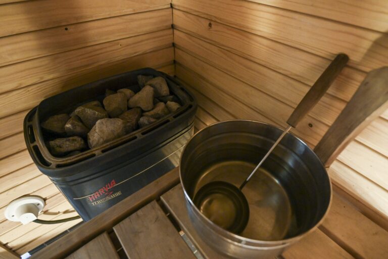 Sauna - sähkökiuas