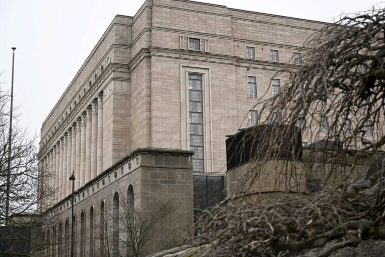 Vatsatautitartuntaketju eduskunnassa