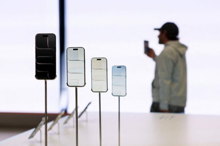 iPhone 17 launch in New York Apple stores