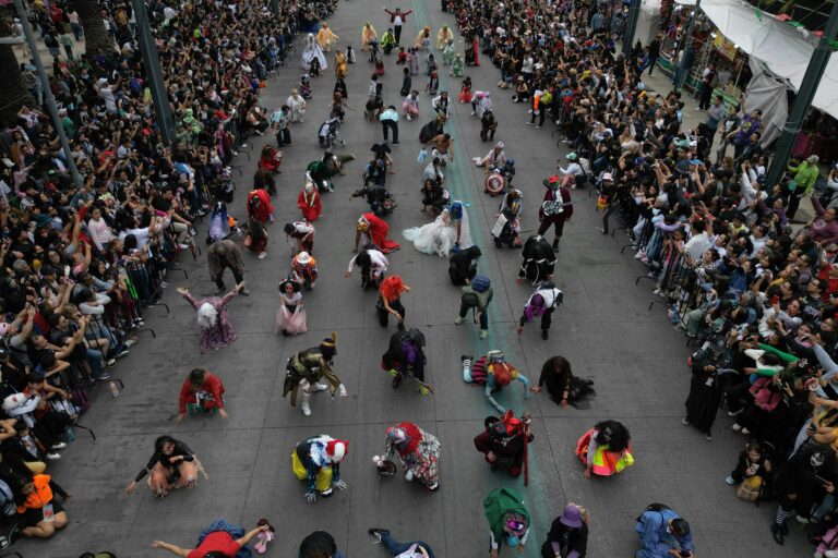 MEXICO - ZOMBIE - PARADE