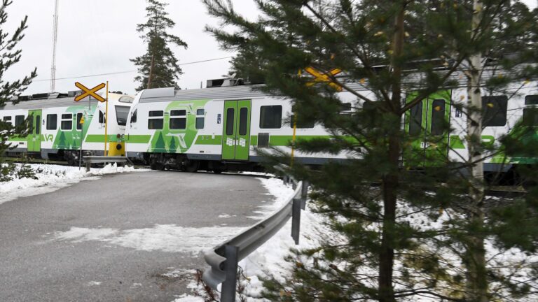 Raaseporin tasoristeysonnettomuus