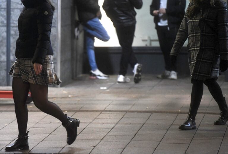 Kampin kauppakeskus ja Narinkkatori