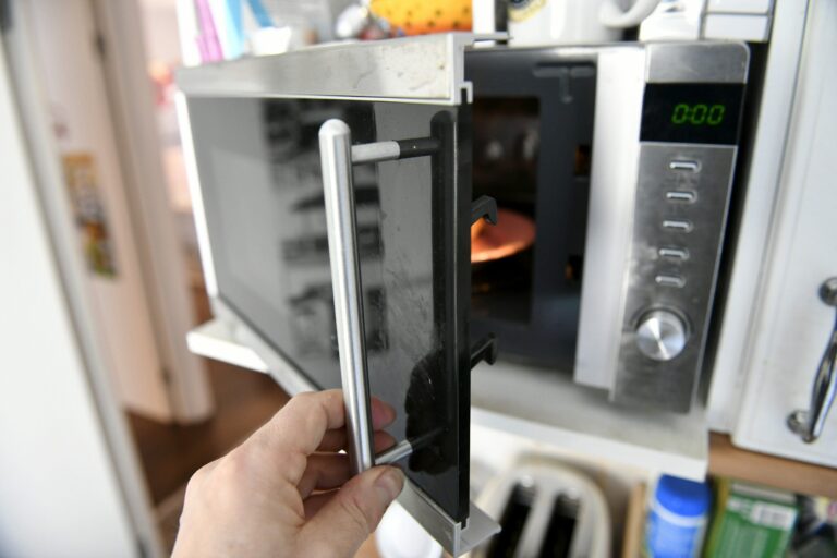 Kodin sähkölaitteita