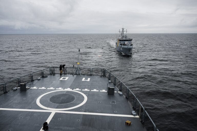 Navy s spring main exercise Narrow Waters 25