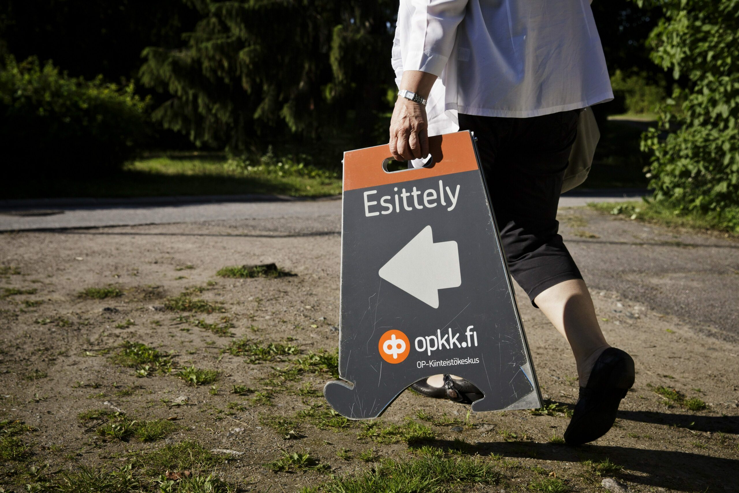 Kiinteistövälittäjä Talsalle: Täältä asunnon voi saada alle kymppitonnilla