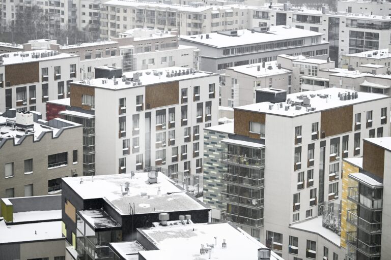 Talvista kaupunkikuvaa Helsingistä