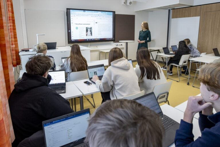 STT:n lukiovertailu - Paraisten lukio