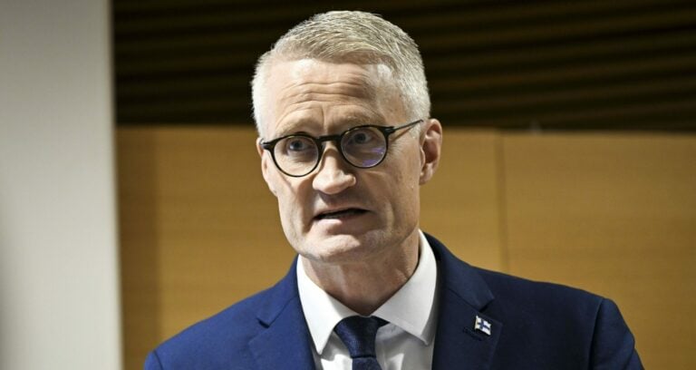 Sata vuotta reservissä -tilaisuus Kansalaisinfossa