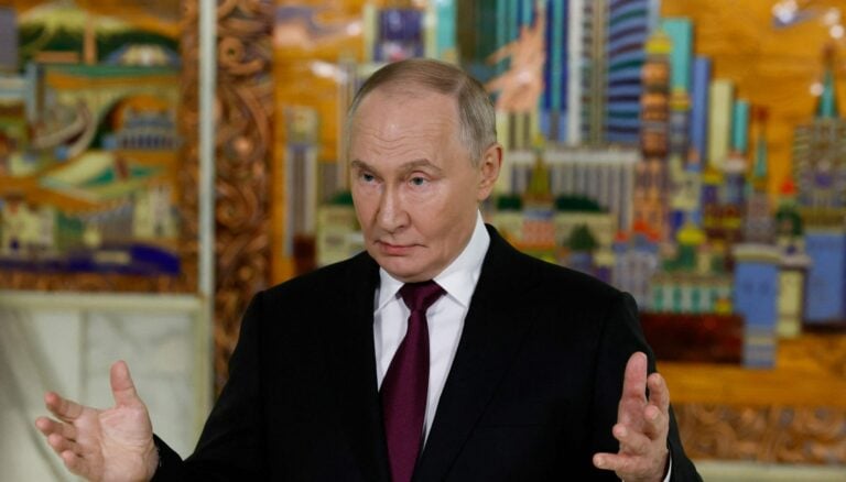 RUSSIA - BUSINESS - POLITICS