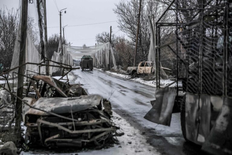 TOPSHOT-UKRAINE-RUSSIA-CONFLICT-WAR