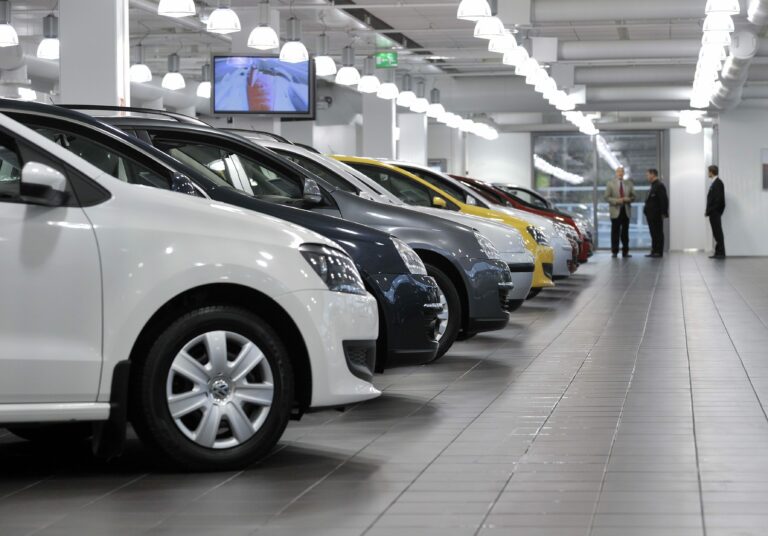 Vaihtoautovarastot ovat alkaneet kasvaa