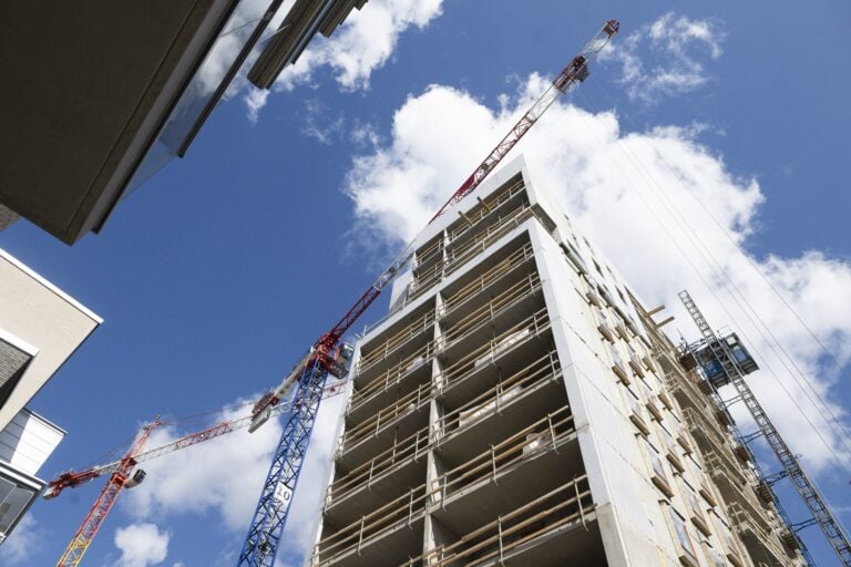 Tulistin-korttelin peruskiven muuraustilaisuus Pasilassa