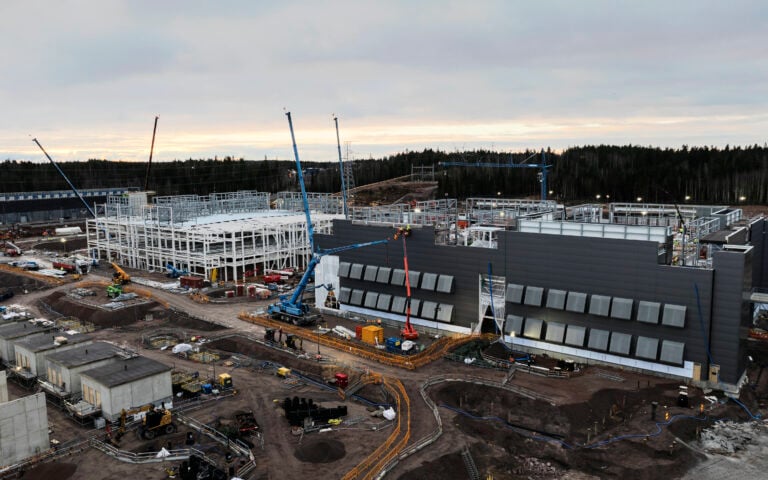 Microsoftin datakeskus rakenteilla Espooseen -