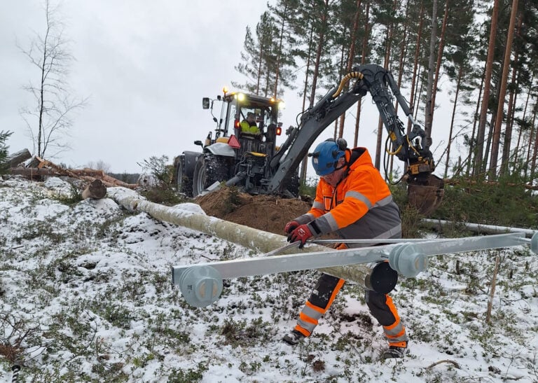 Jani Salonius, Elite Group